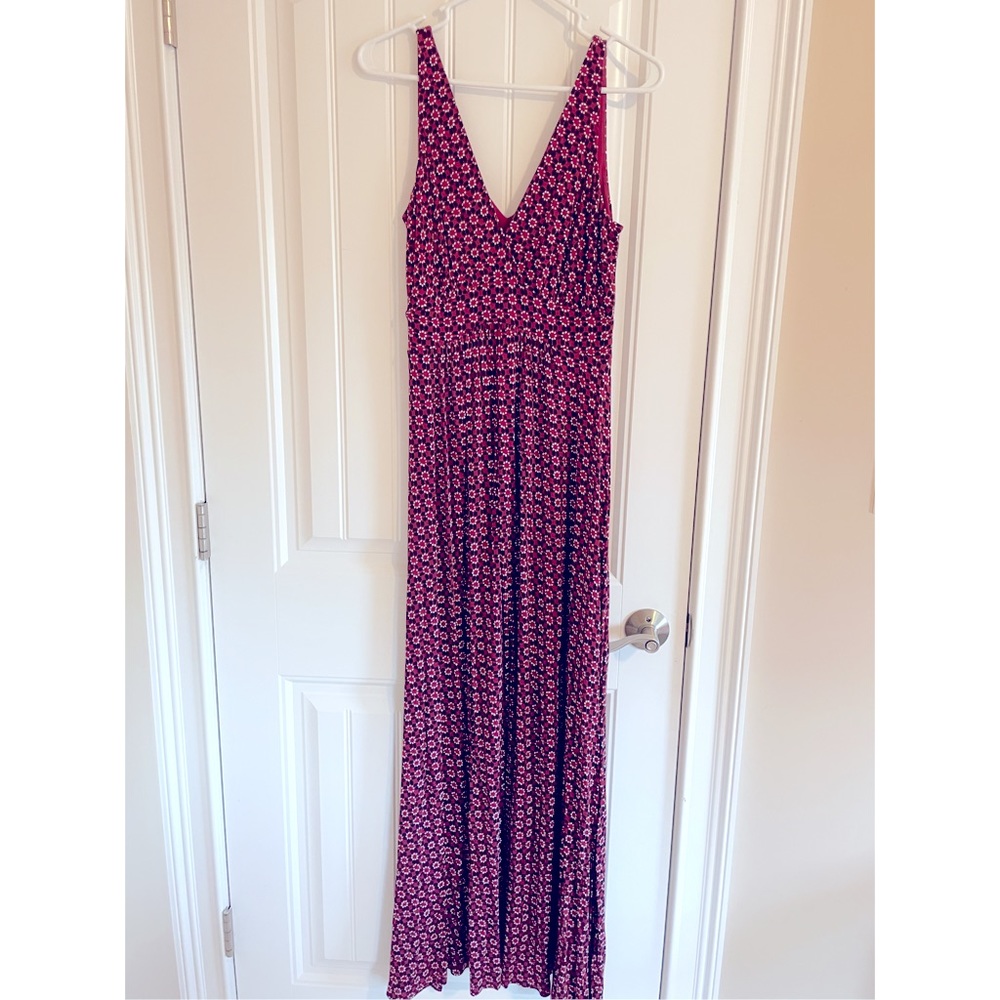 V neck maxi dress